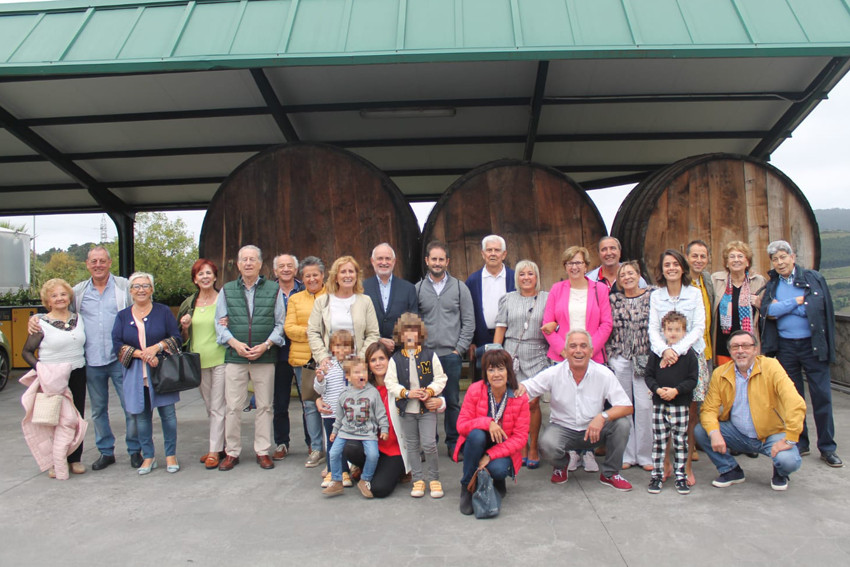 asi-disfruto-el-ganador-del-sorteo-frasesdemadre-de-su-espicha-junto-a-familia-y-amigos-es asi-disfruto-el-ganador-del-sorteo-frasesdemadre-de-su-espicha-junto-a-familia-y-amigos-es